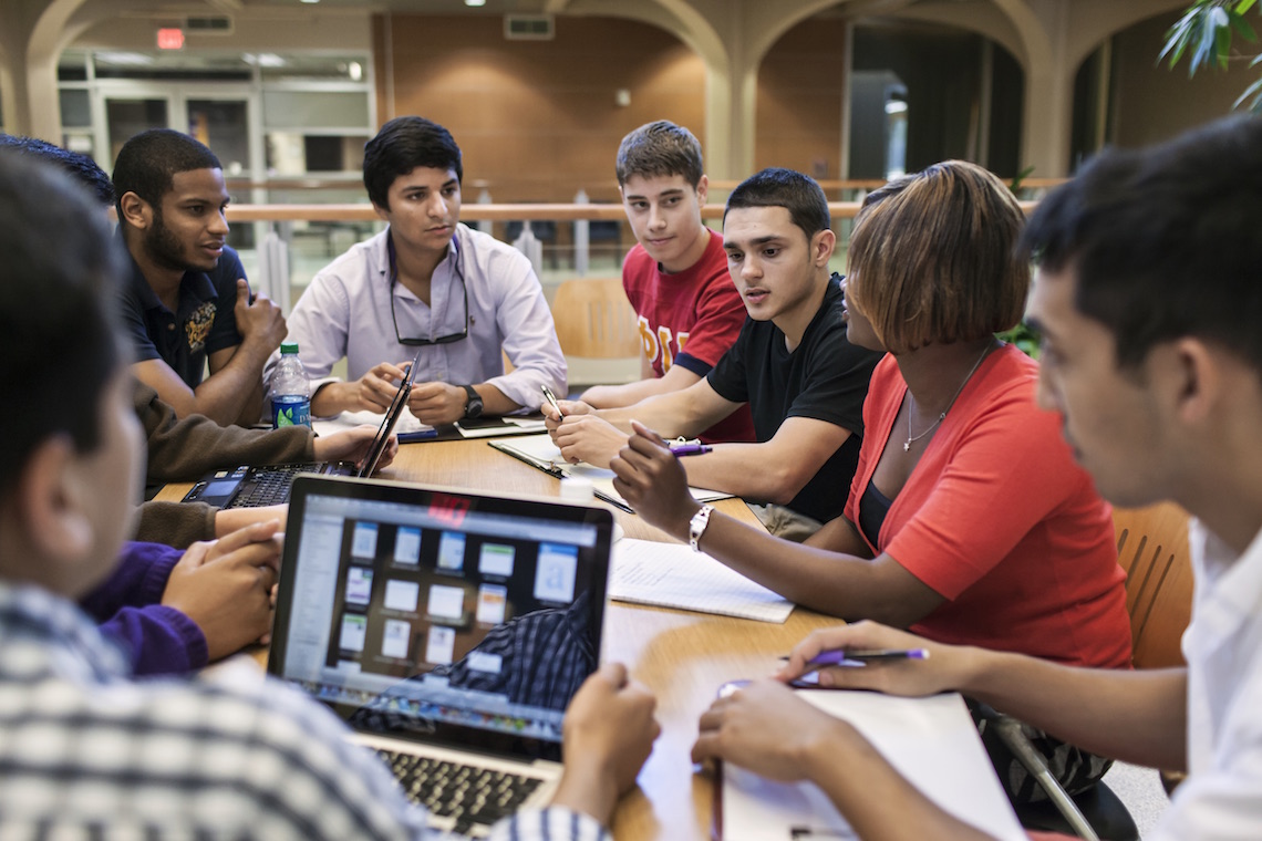 photo: study group in union